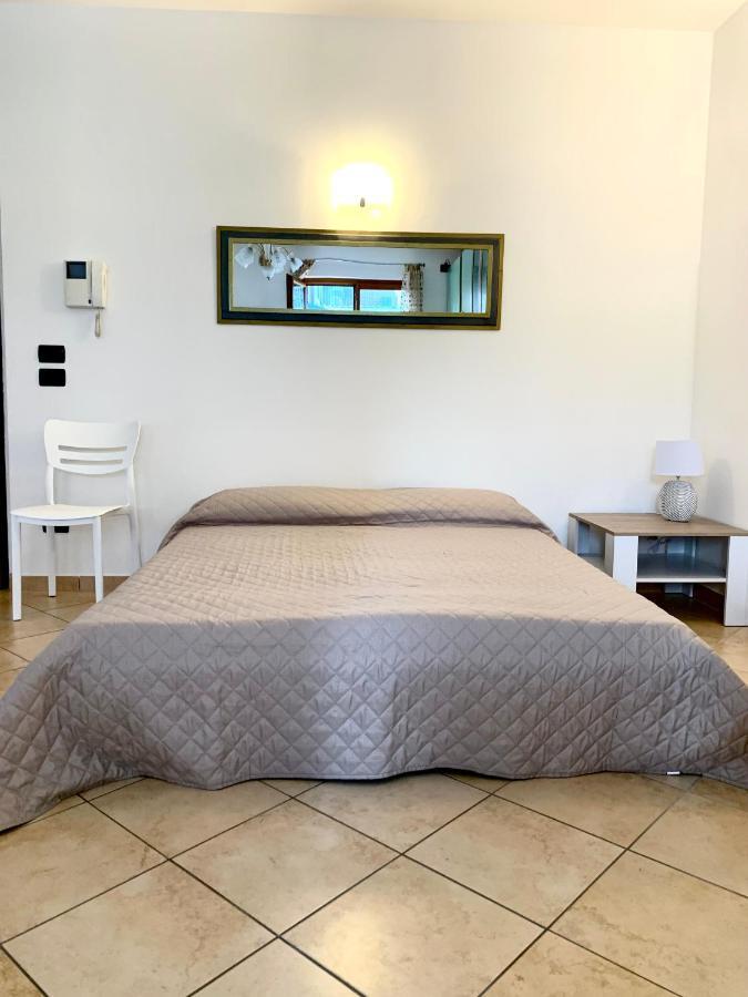 Apartamento Casa Alice SantʼAmbrogio di Valpolicella Exterior foto